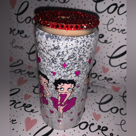 Betty Boop Polycrilic Rhinestone Cup - Picture 2 of 3